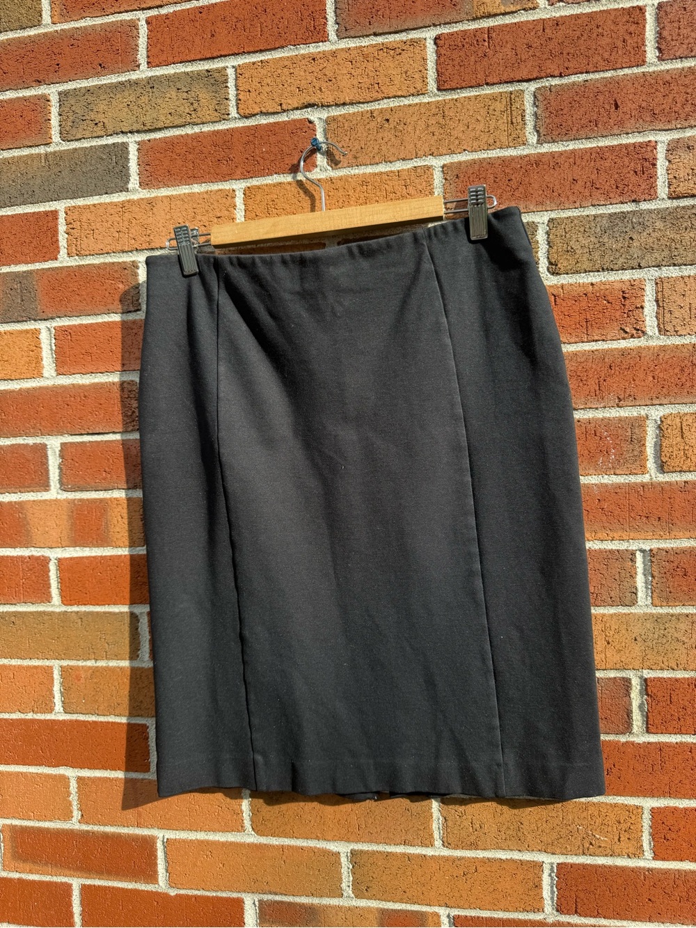 Ann Taylor Black Stretch Knit Pencil Skirt Size 8